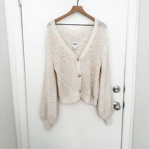 ABERCROMBIE SWEATER!